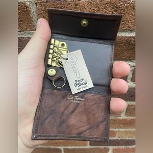 ST Thomas brown Leather Key Case for 4 keys